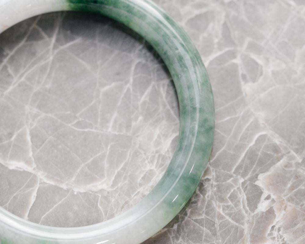 Jade Bangle in Natural Light | tracejade.com